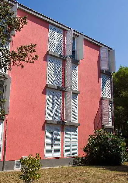 Hotel Sahara 洛帕