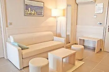 Hotel Sahara 洛帕
